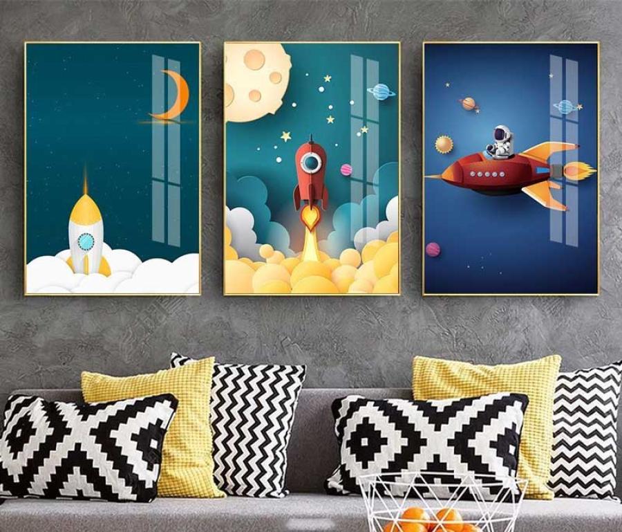 Bộ 3 tranh treo phòng bé trai tàu vũ trụ