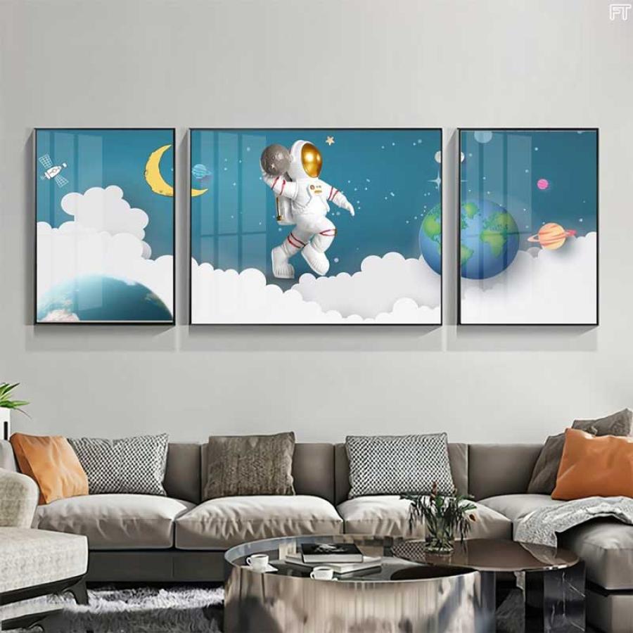 Bộ 3 tranh trang trí phòng bé trai hình vũ trụ ấn tượng